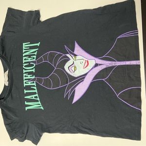 Disney Maleficent shirt youth size 16/18 SKU#71